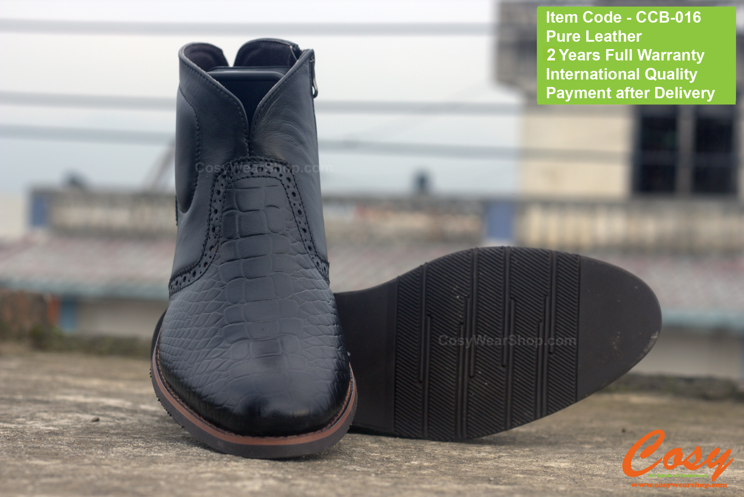 Chelsea Boot With Side Chain - Image 3